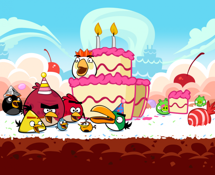 Angry Birds cumple 2 años y ellos traen los regalos 8