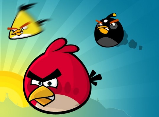 Angry Birds cumple 2 años y ellos traen los regalos 6